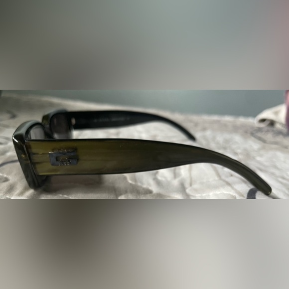 90’s Gucci sunglasses - Picture 7 of 10